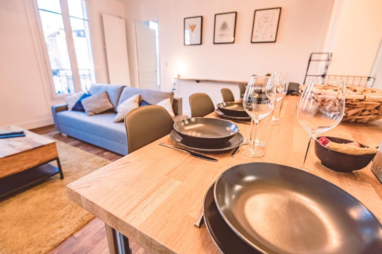 Charme de l'ancien pour cet appartement entièrement rénové dans l'hypercentre de Reims Esterno foto